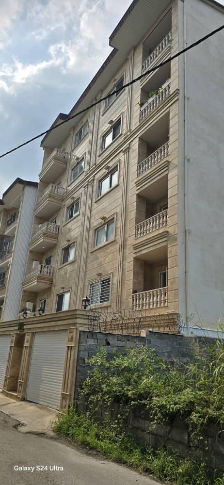 آپارتمان 121 متری کوچه 18 شرقی رادیودریا